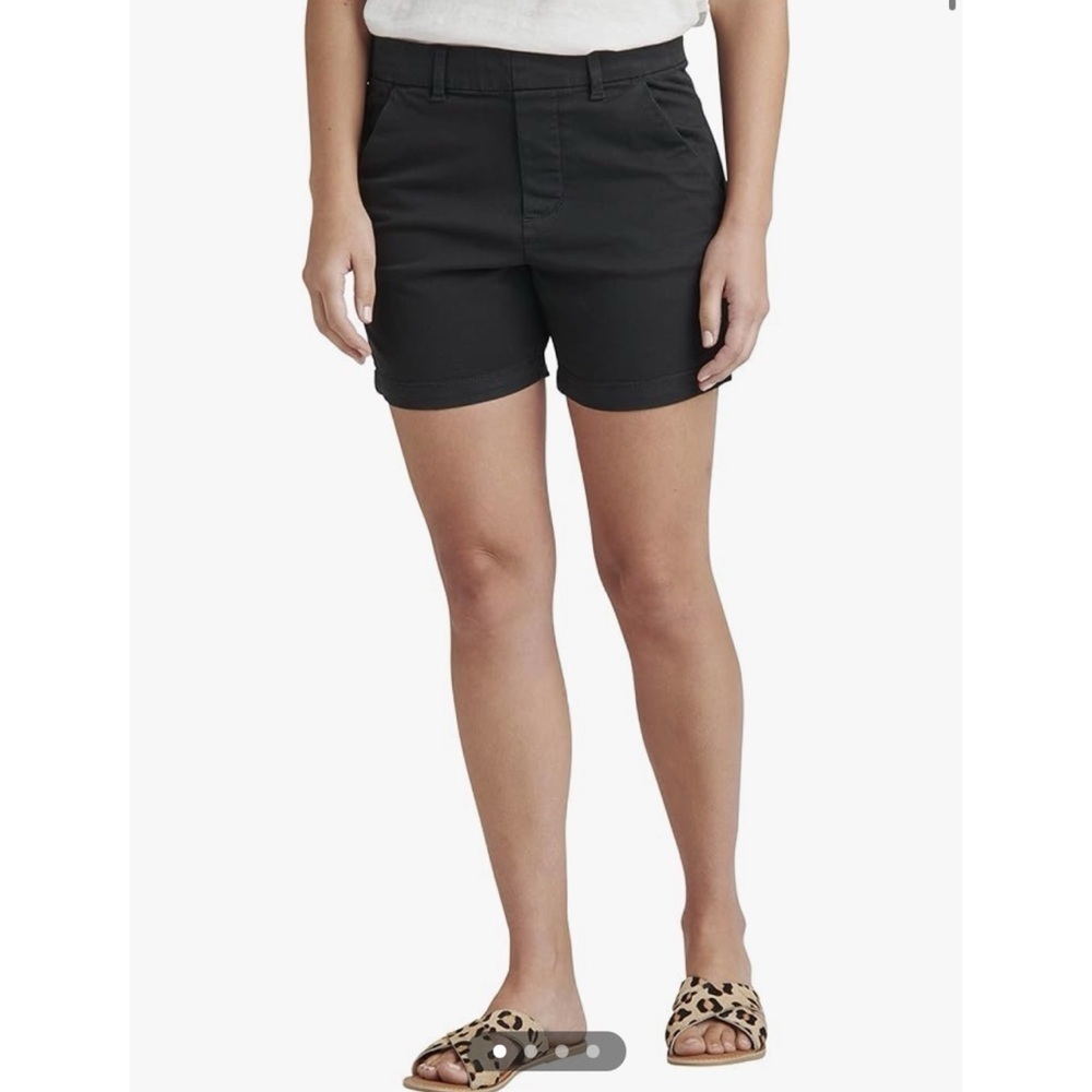NWT JAG Women's Maddie Mid Rise 5" Pull-on Short Black